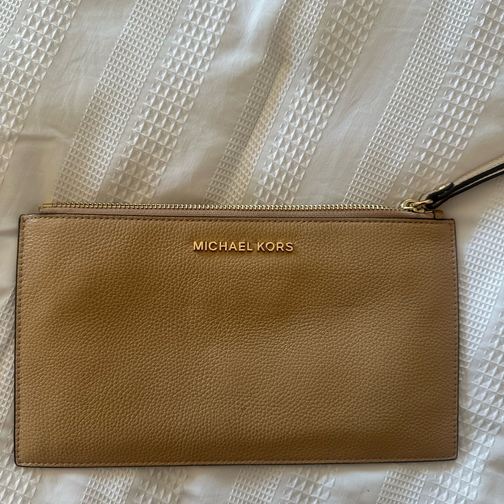 Michael Kors Wristlet